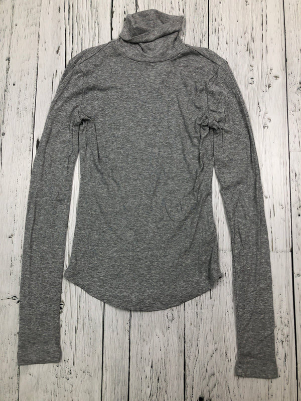 Sunday Best Aritzia grey turtle neck - Hers XS