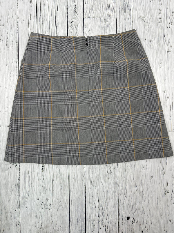 Wilfred Aritzia plaid skirt - Hers XS/2