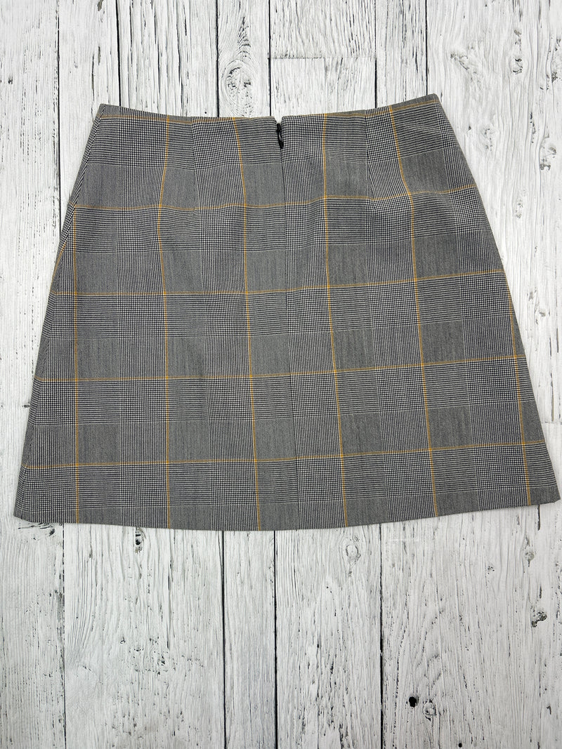 Wilfred Aritzia plaid skirt - Hers XS/2