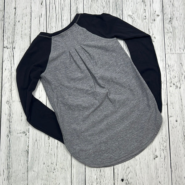 ivivva grey black shirt - Girls 8