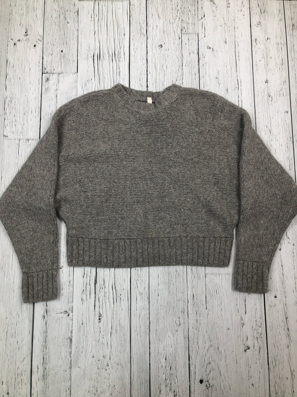Babaton Aritzia grey sweater - Hers XS