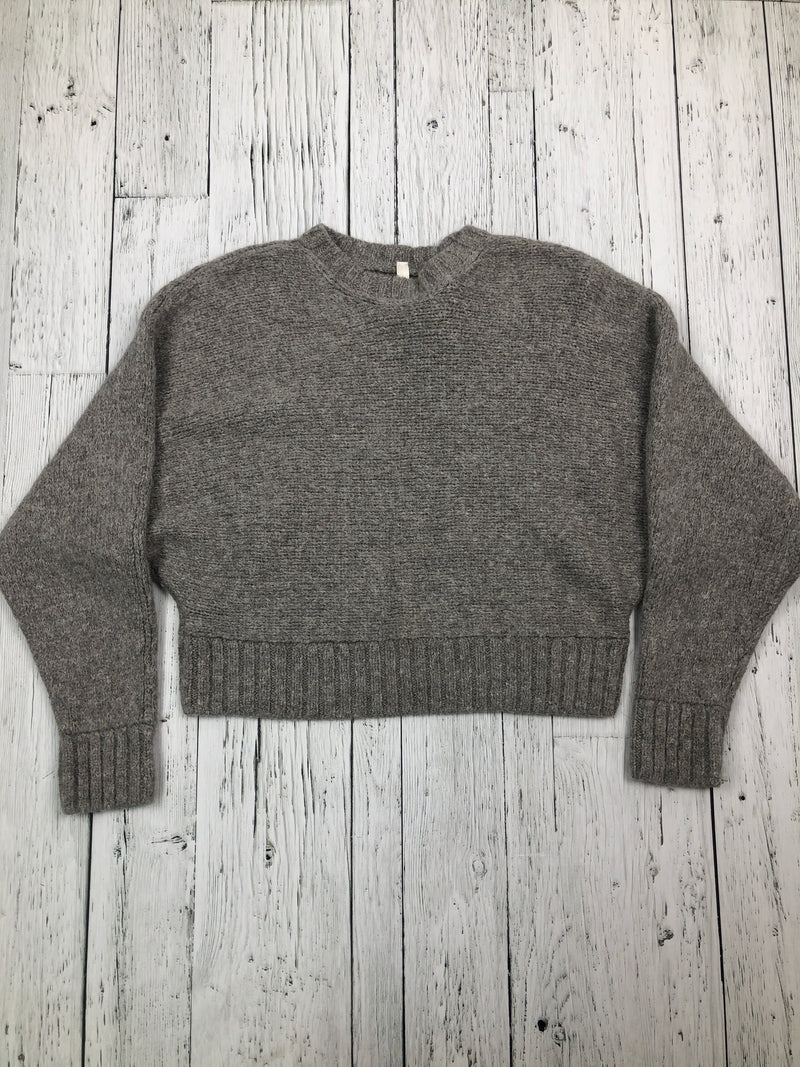 Babaton Aritzia grey sweater - Hers XS