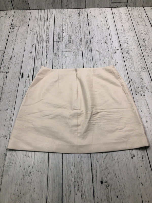 Sunday Best Aritzia white leather skirt - Hers 6