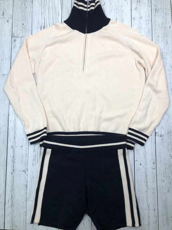 The upside white navy sweater/ shorts - Hers L top M Bottom