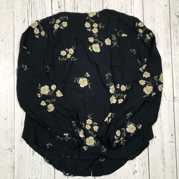 Abercrombie & Fitch black floral button up - Hers S