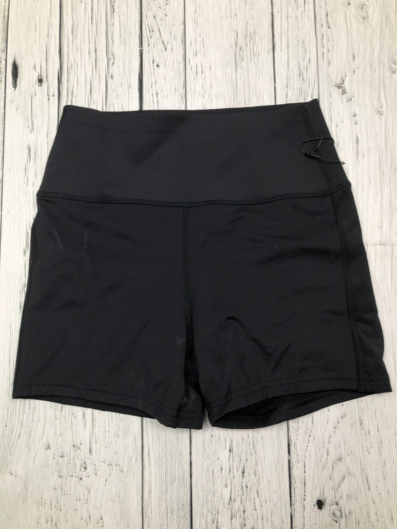 KT. black shorts - Hers M