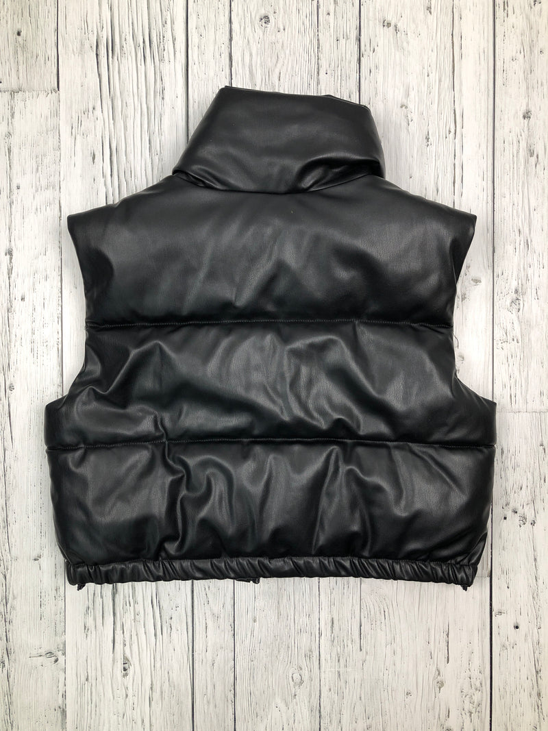 Zara black puffer vest - Hers M