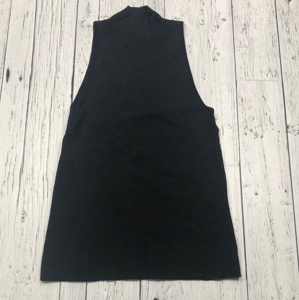 Banana Republic black tank top - Hers S