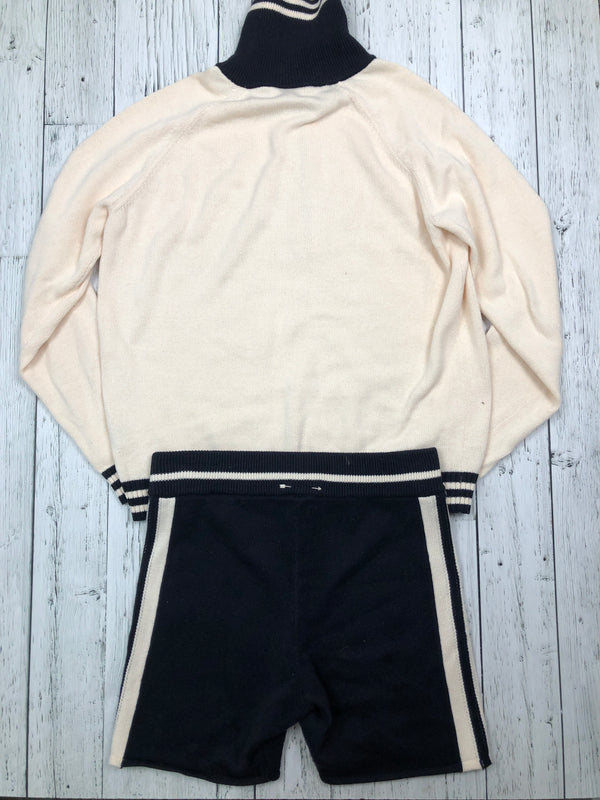 The upside white navy sweater/ shorts - Hers L top M Bottom