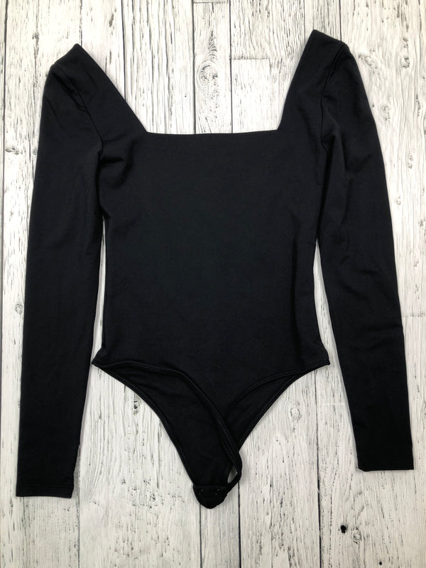 Babaton Aritzia black long sleeve bodysuit - Hers S