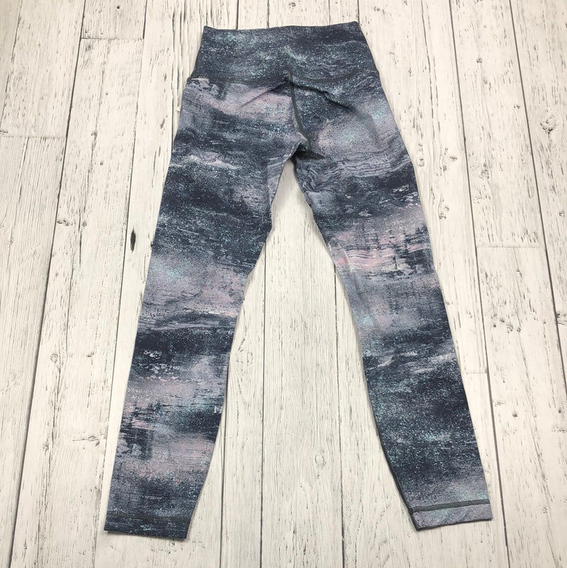 lululemon Blue/Purple Pattern Leggings - Hers 4