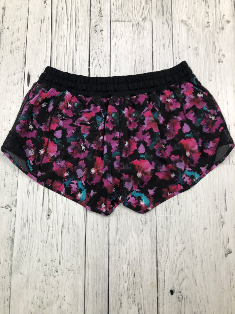 lululemon pink black patterned shorts - Hers M/8