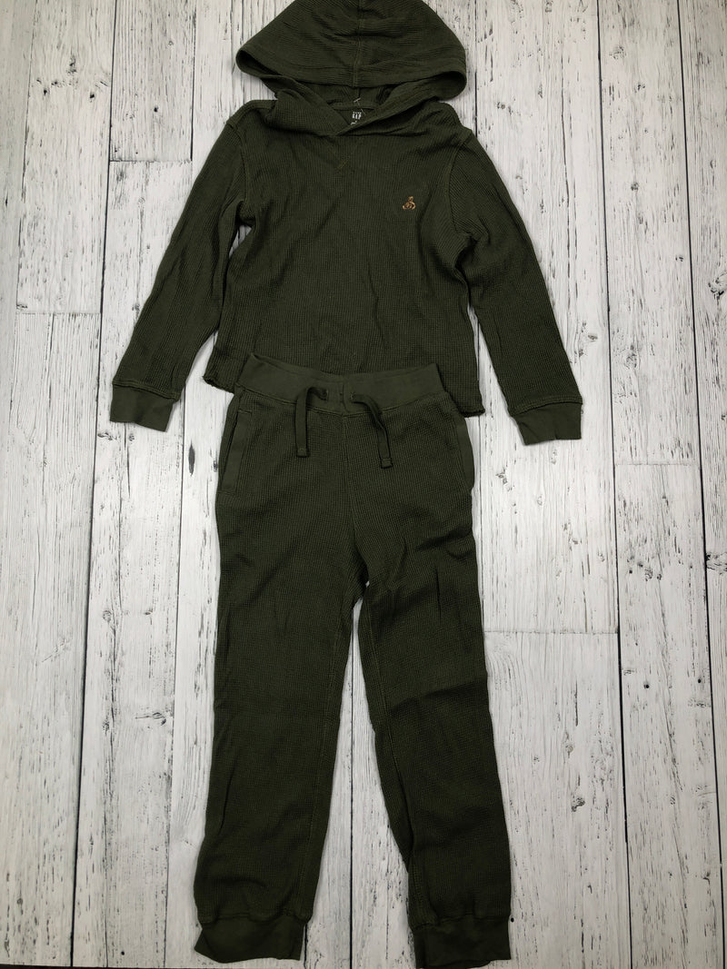 Gap green shirt/pants - Boys 5