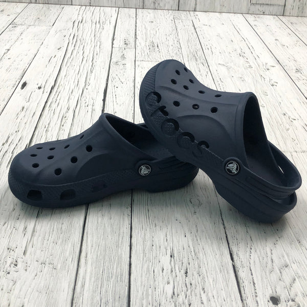 Crocs Navy Shoes - Girls/Boys/Youth 2