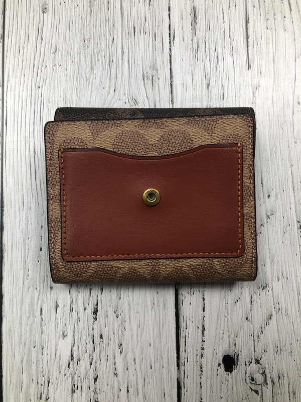 Coach brown wallet - Hers