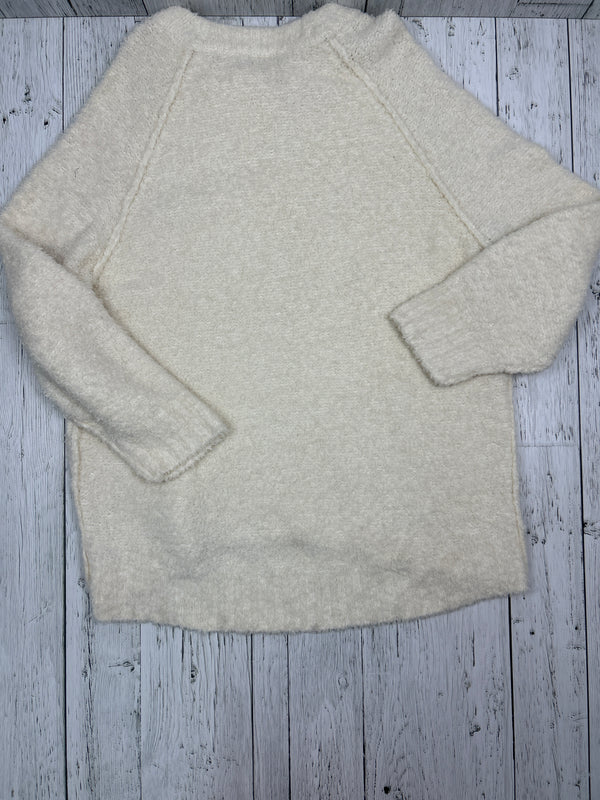 Free People white oversized knit sweater - Hers L