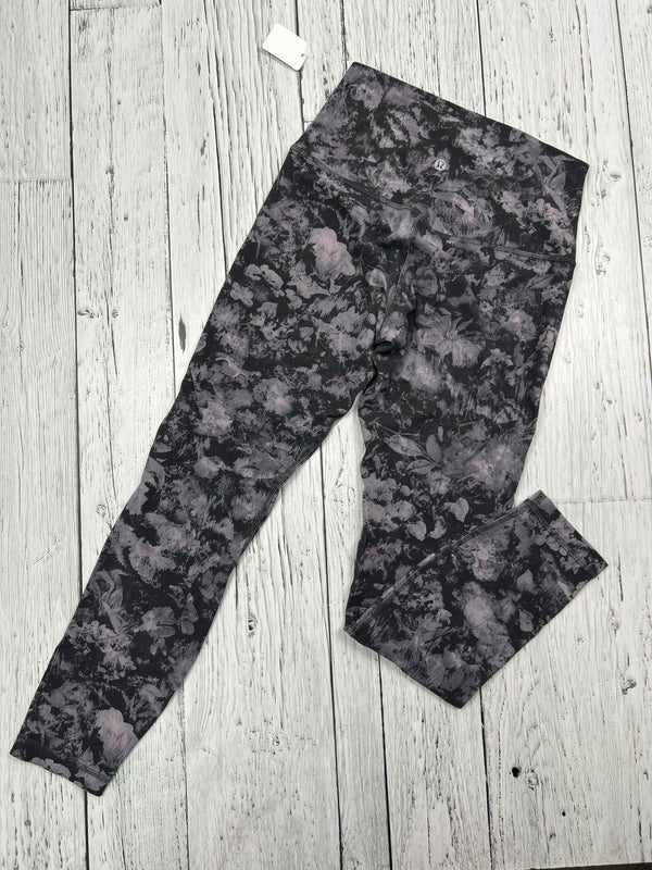 lululemon grey/pink floral leggings - Hers 6