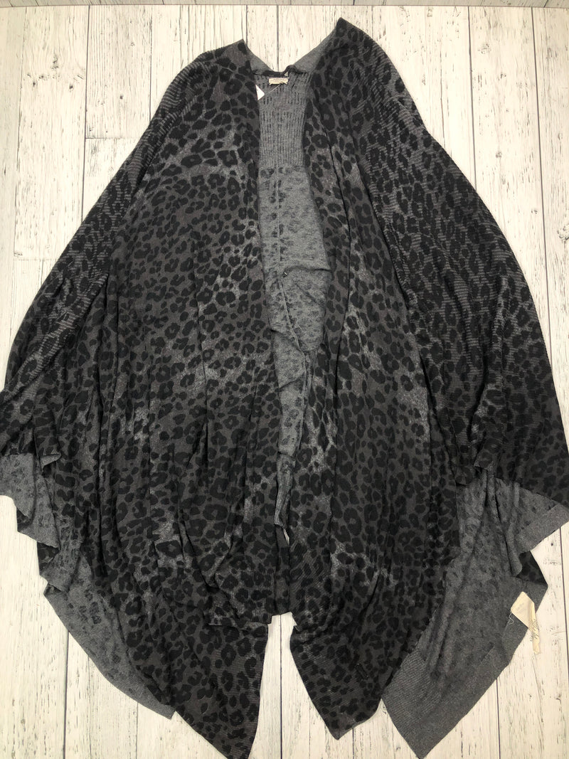 Wilfred Aritzia grey black patterned shall - Hers L