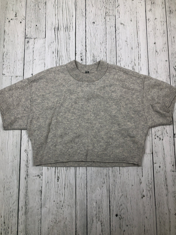 Anthropologie grey shirt - Hers M