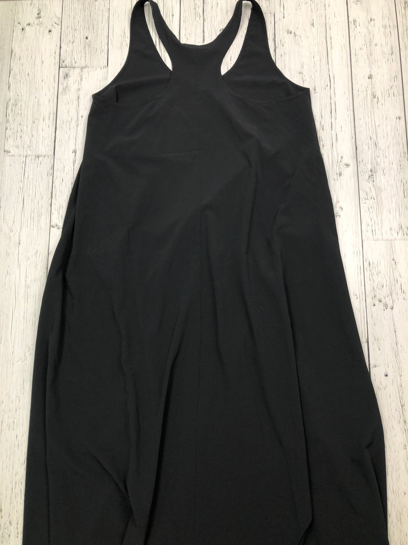 Athleta black dress - Hers S