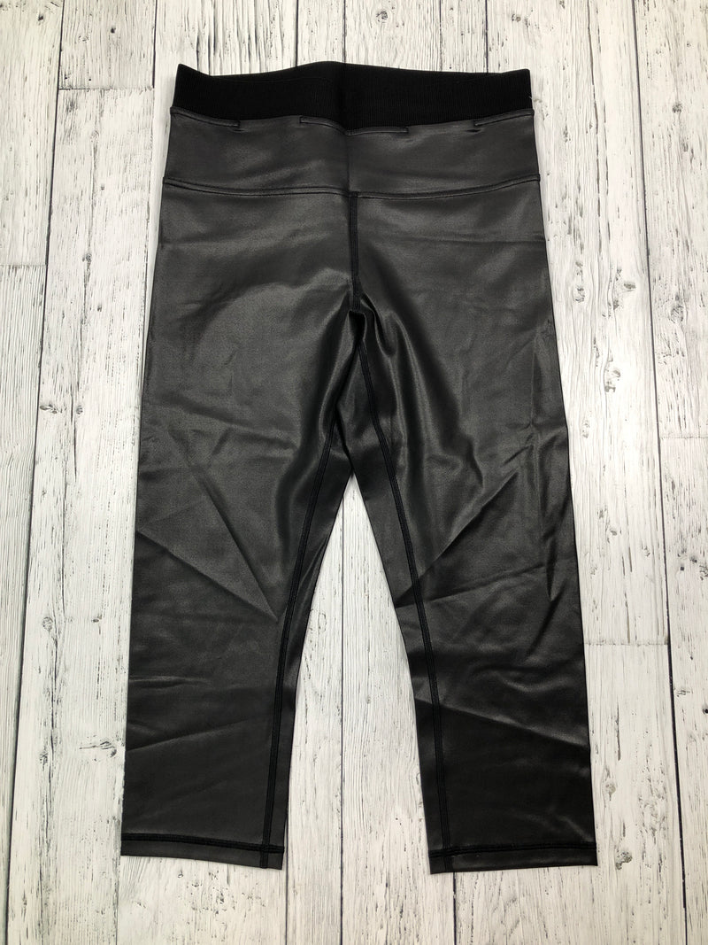 lululemon black pleather capris - Her L/10