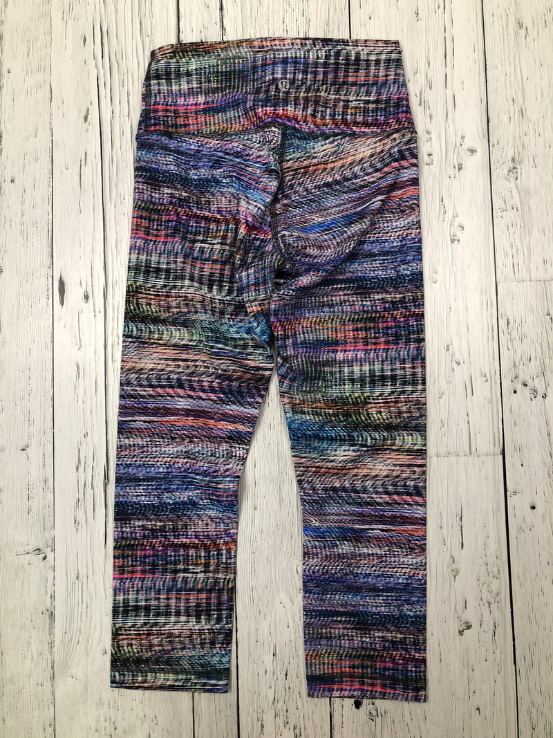 lululemon purple patterned capris - Hers S/6