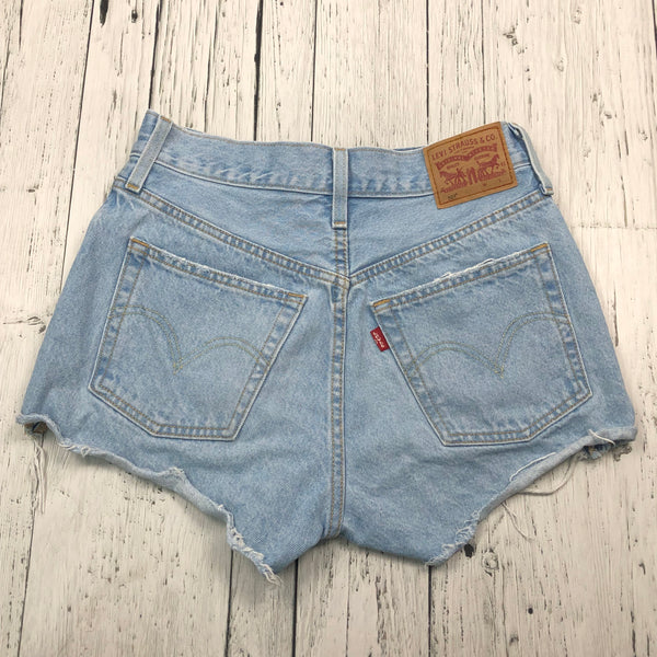 Levi’s 501 Light Wash Distressed Denim Shorts - Hers S/26