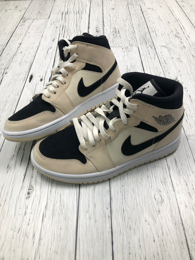 Jordan beige black shoes - His 8.5