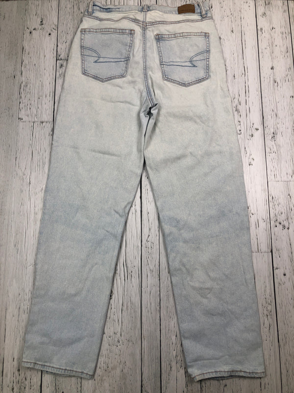 American Eagle blue light wash jeans - Hers M/8