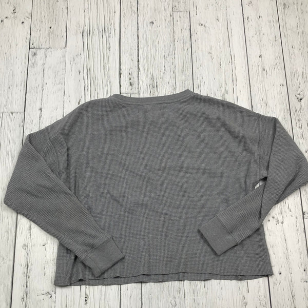 Abercrombie & Fitch Grey Waffle Long Sleeve - Hers XS