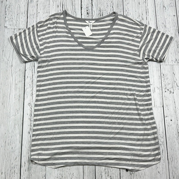 Thyme Maternity Grey/White Striped T-Shirt - Ladies M