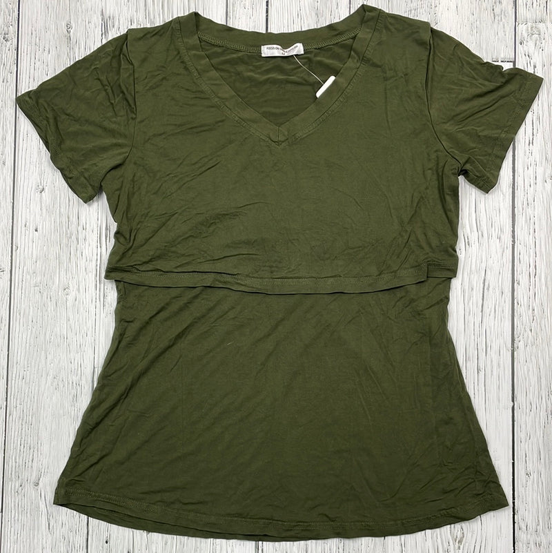 Focus on Simple/Stylish green maternity/nursing shirt