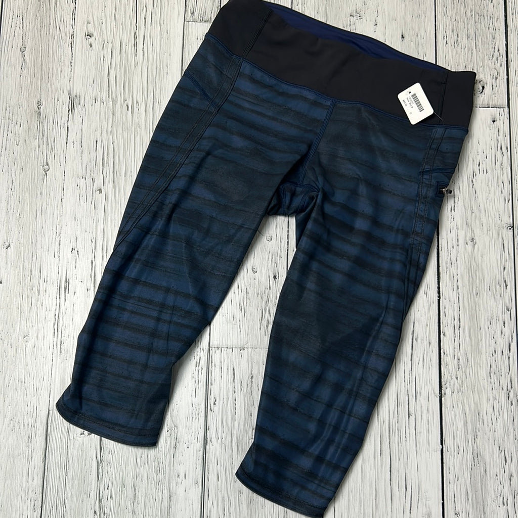 lululemon black/blue stripe crop leggings - Hers 8 – SproutzUturn