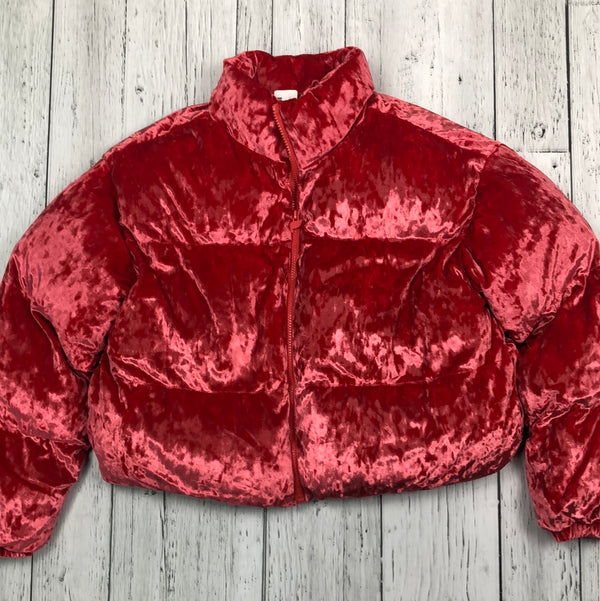 Fabletics red/pink velvet puffer jacket - Hers M