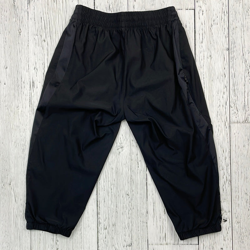 Nike black capris - Hers S