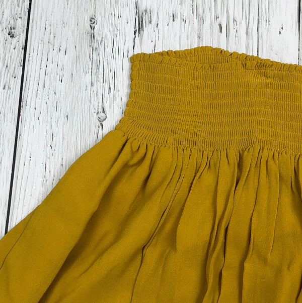 Banana Republic yellow skirt - Hers L