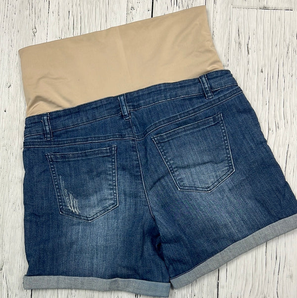 Thyme Maternity jean shorts - Ladies M