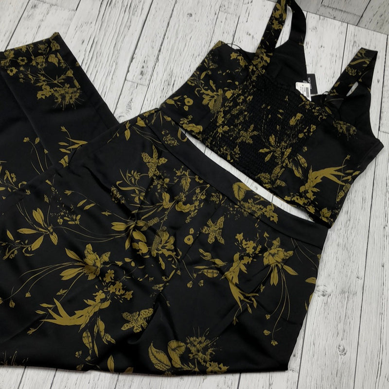 RW & CO Black Floral Top & Pants - Hers 14