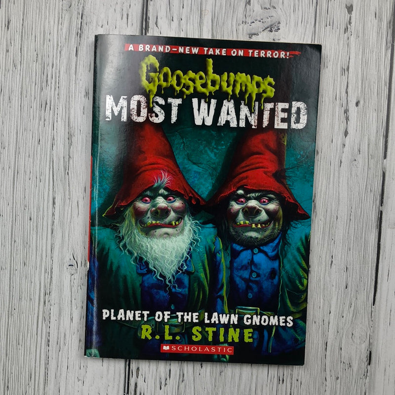 Goosebumps Most Wanted #1 Planet of the Lawn Gnomes - Kids Book